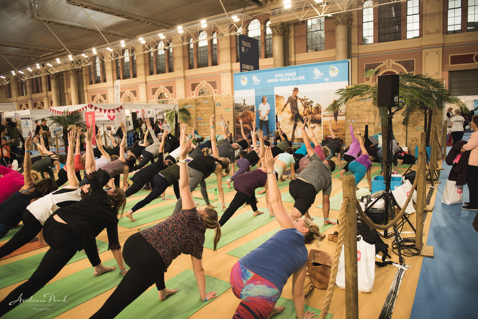 om-yoga-show-alexandra_palace-13