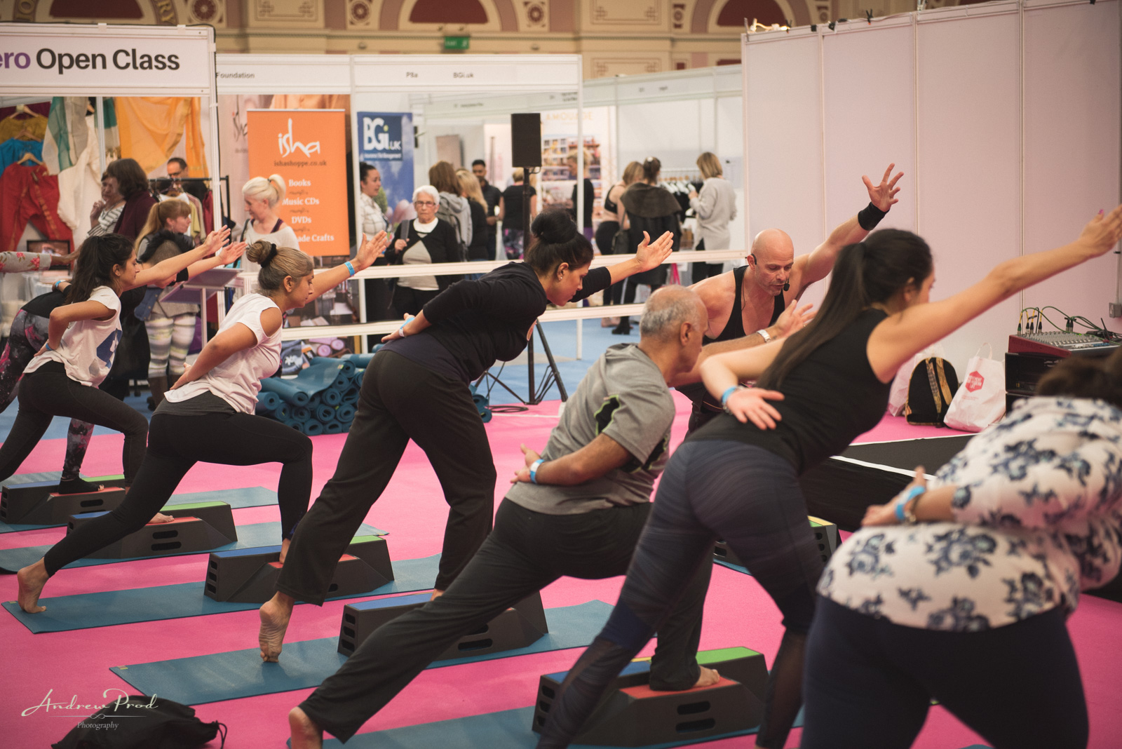 om-yoga-show-alexandra_palace-5