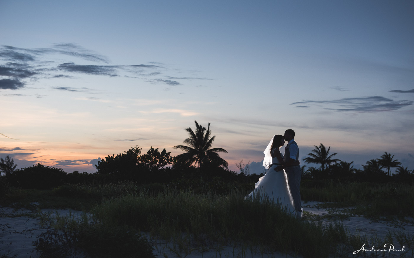 Sunset wedding photographer