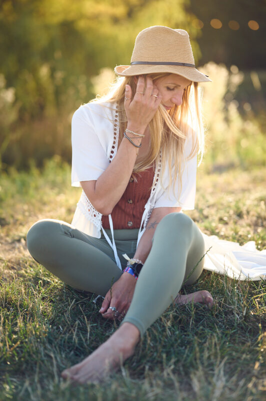 Mini portraits session at a yoga festival 